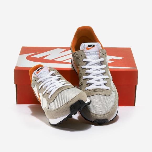 Nike challenger og beige sale