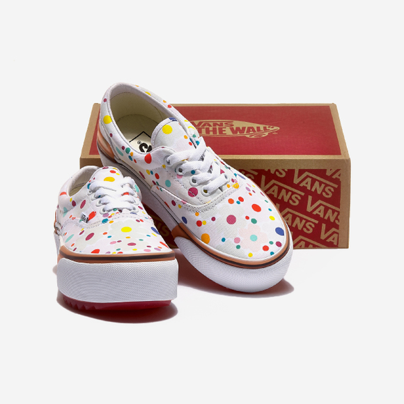 ERA STACKED (VN0A4BTO4GG)