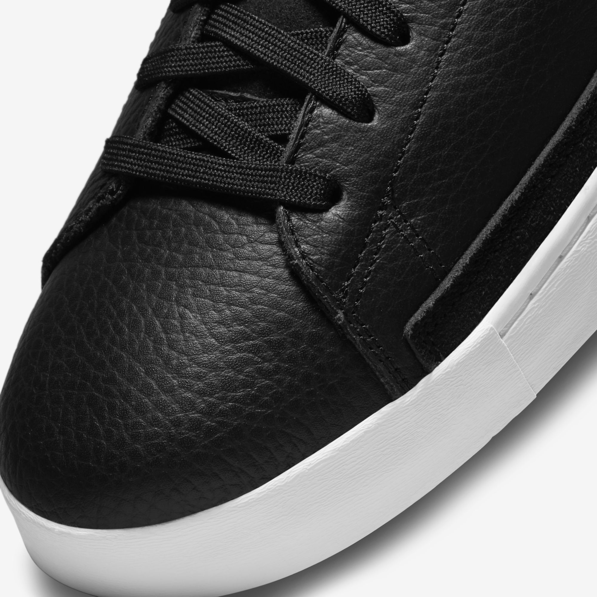Nike Blazer Low X (DA2045-001)