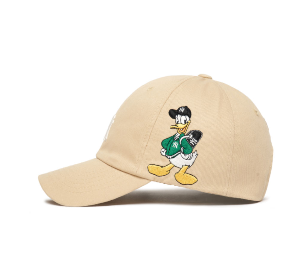 MLB x Disney Donald Duck Unstructure 