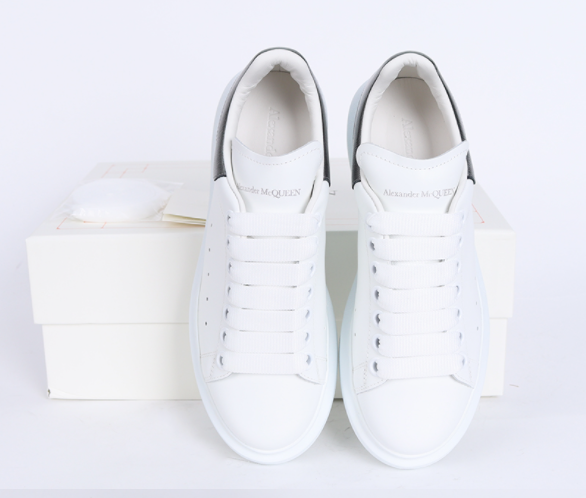 Alexander McQueen 21FW Women Oversole Sneakers Metallic Silver Tab 553770  WHFBU 9042