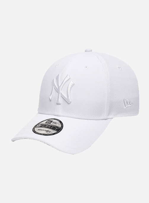 MLB Basic New York Yankees Ball Cap White on White (12836255)