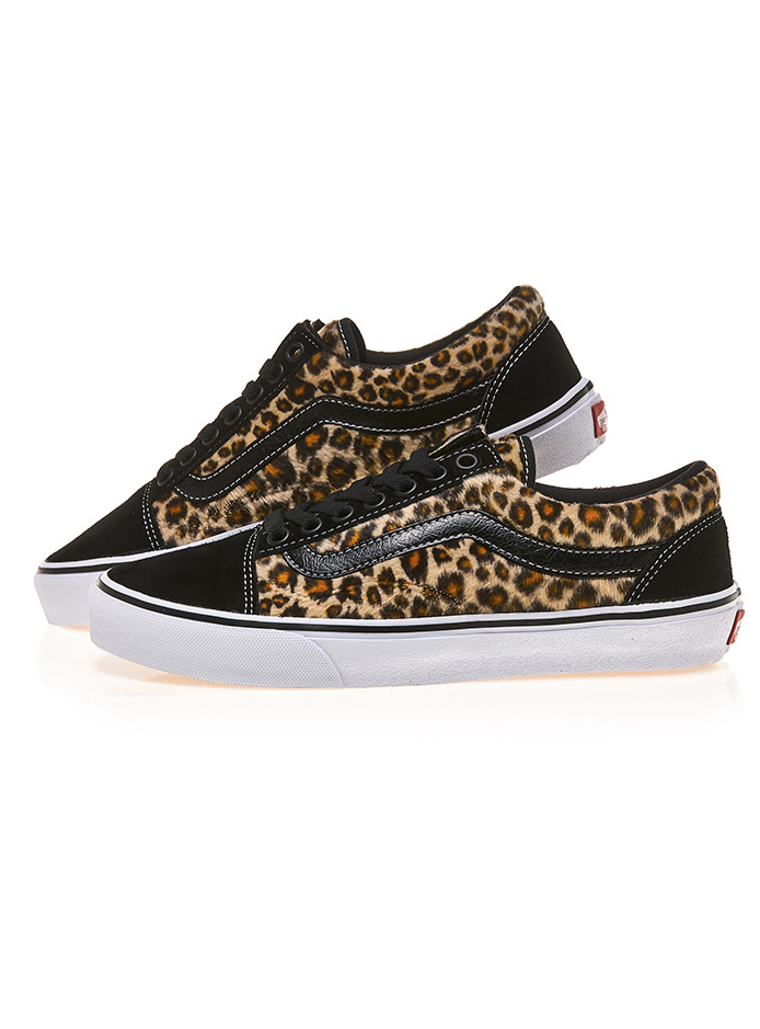 Sepatu vans leopard discount original