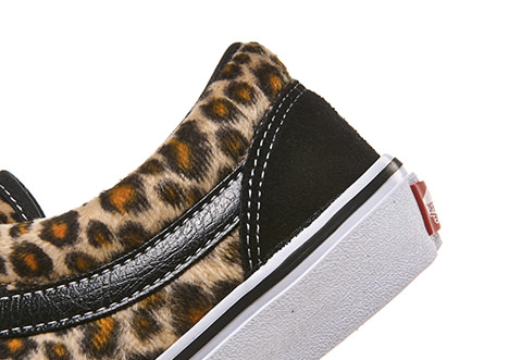 Foto sepatu hotsell vans leopard