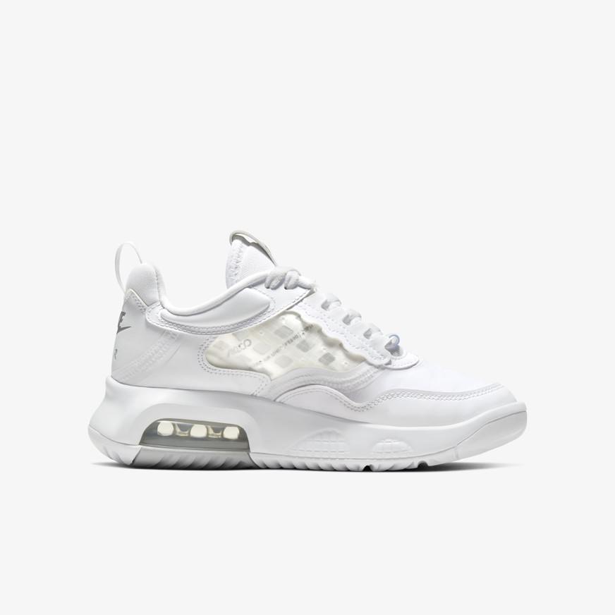 Nike Jordan Max 200 GS Junior / Silver 