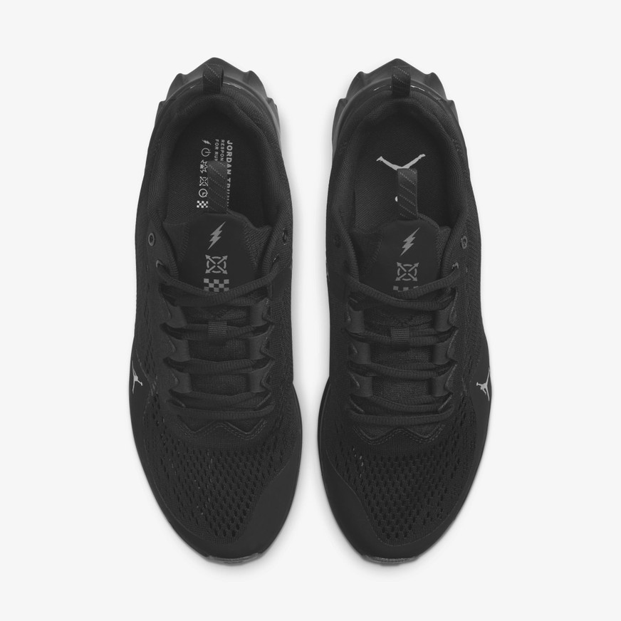 NIKE JORDAN ZOOM TRUNNER ADVANCE 