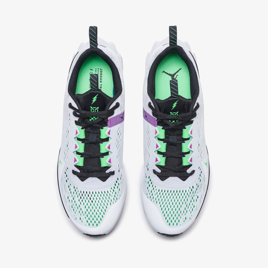 NIKE JORDAN ZOOM TRUNNER ADVANCE 