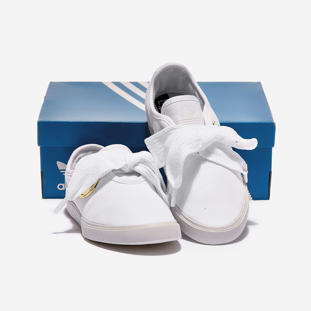 ADIDAS SLEEK LO W - FV0740